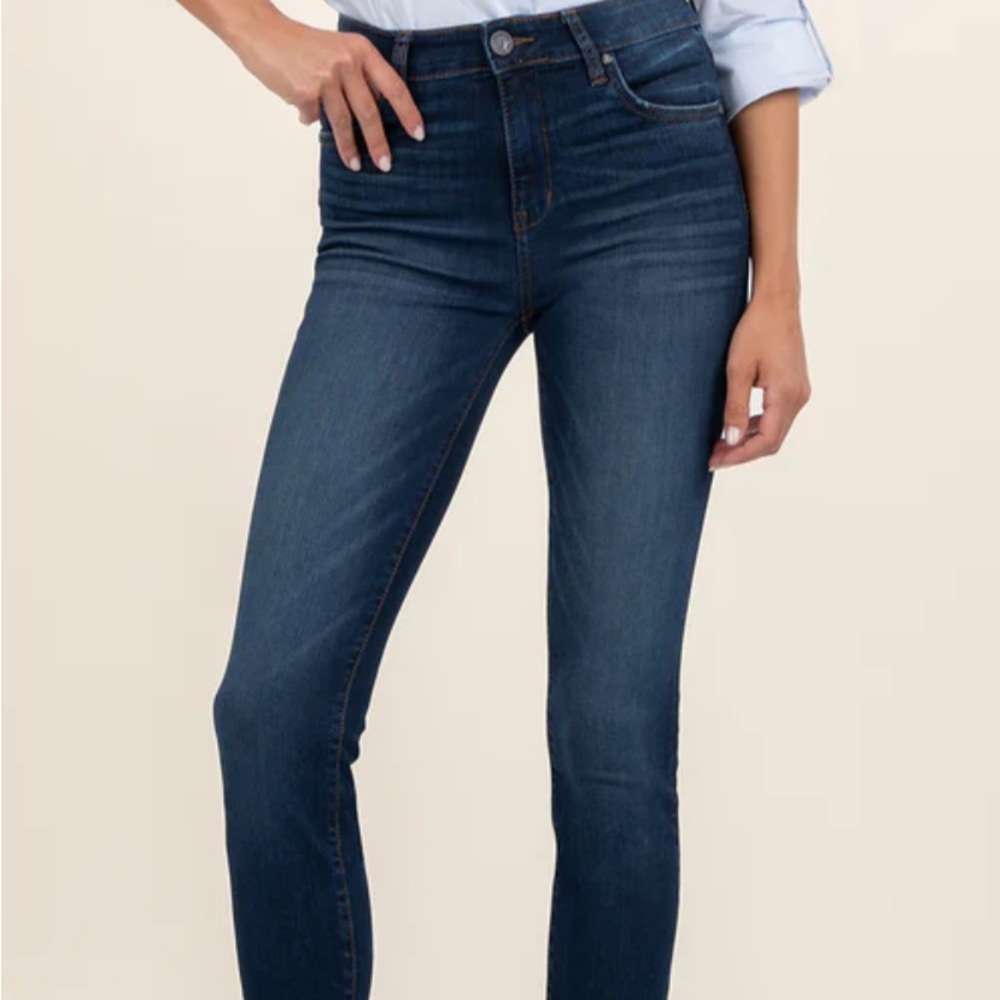 Size 8 Skinny jeans by “Kut From The Kluth”.  EPOC! Smoke free home.